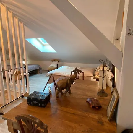 99 Maison Des Merles *